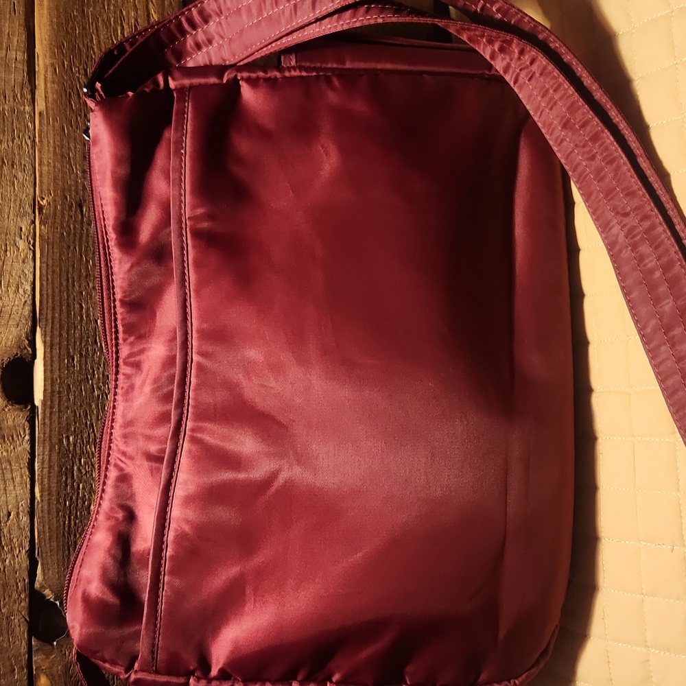 Lug Breeze Crossbody Bag Cranberry Red - Picture 8 of 11